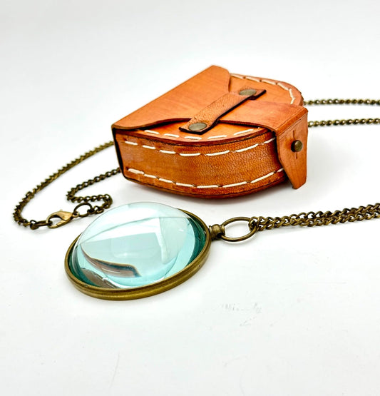Magnifying Glass & Leather Box
