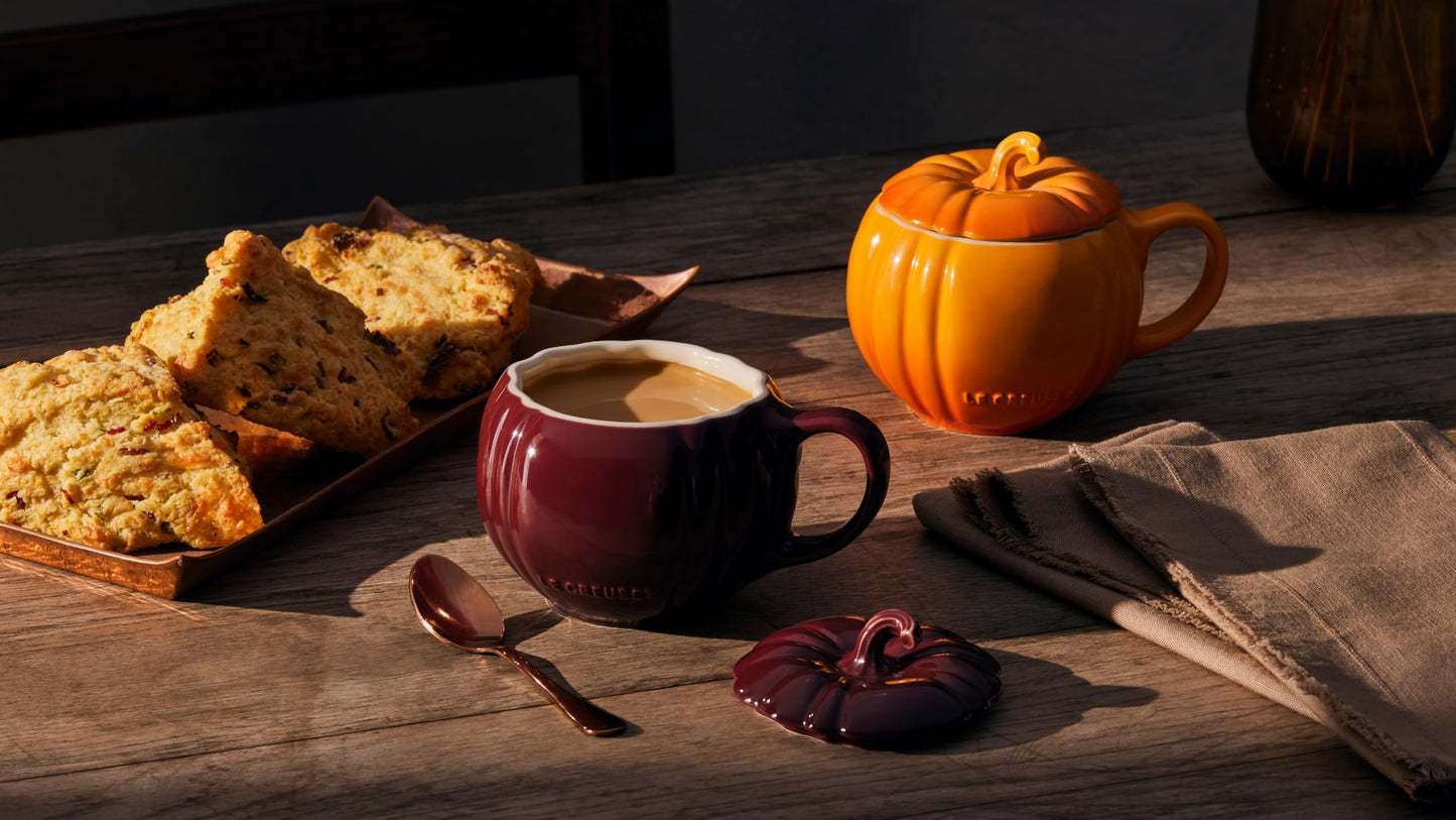 Le Creuset Stoneware Pumpkin Mug with Lid